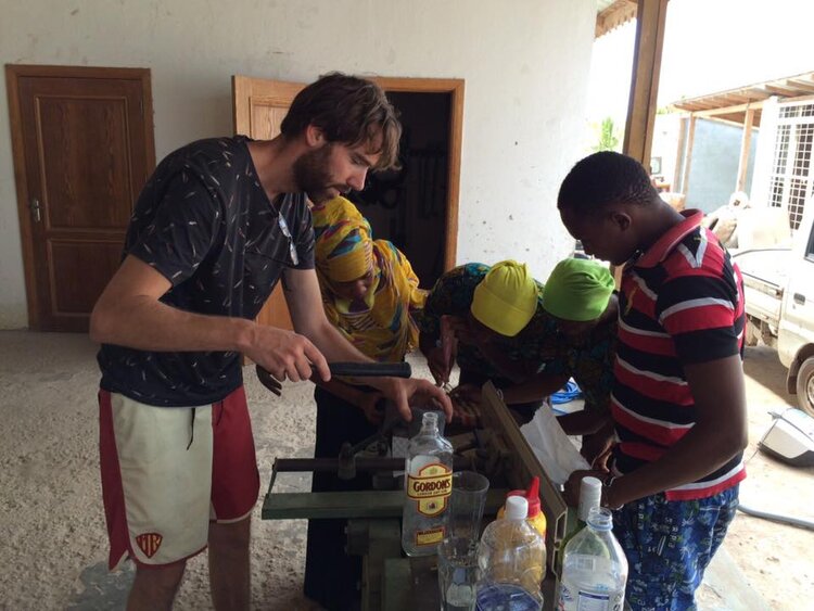 What if Glass Waste Becomes a Valuable Asset? || Bottle Up with StoneCycling