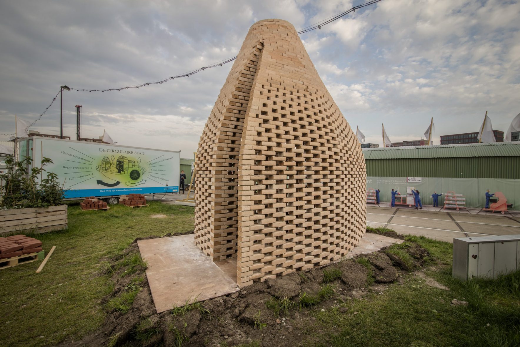 StoneCycling || Storytelling at TrueTalker Pavilion in Amsterdam