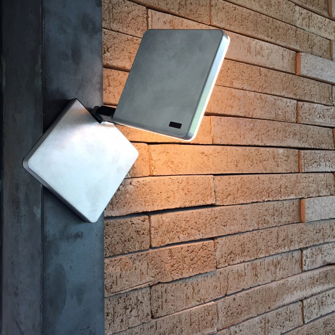 StoneCycling || Urban Mining & Dry Stacking Bricks in Switzerland