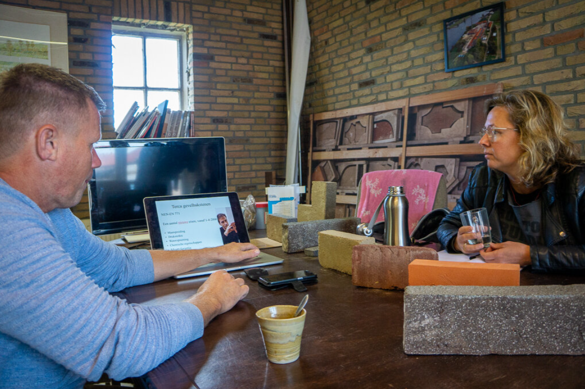 Esther Joins the StoneCycling Team