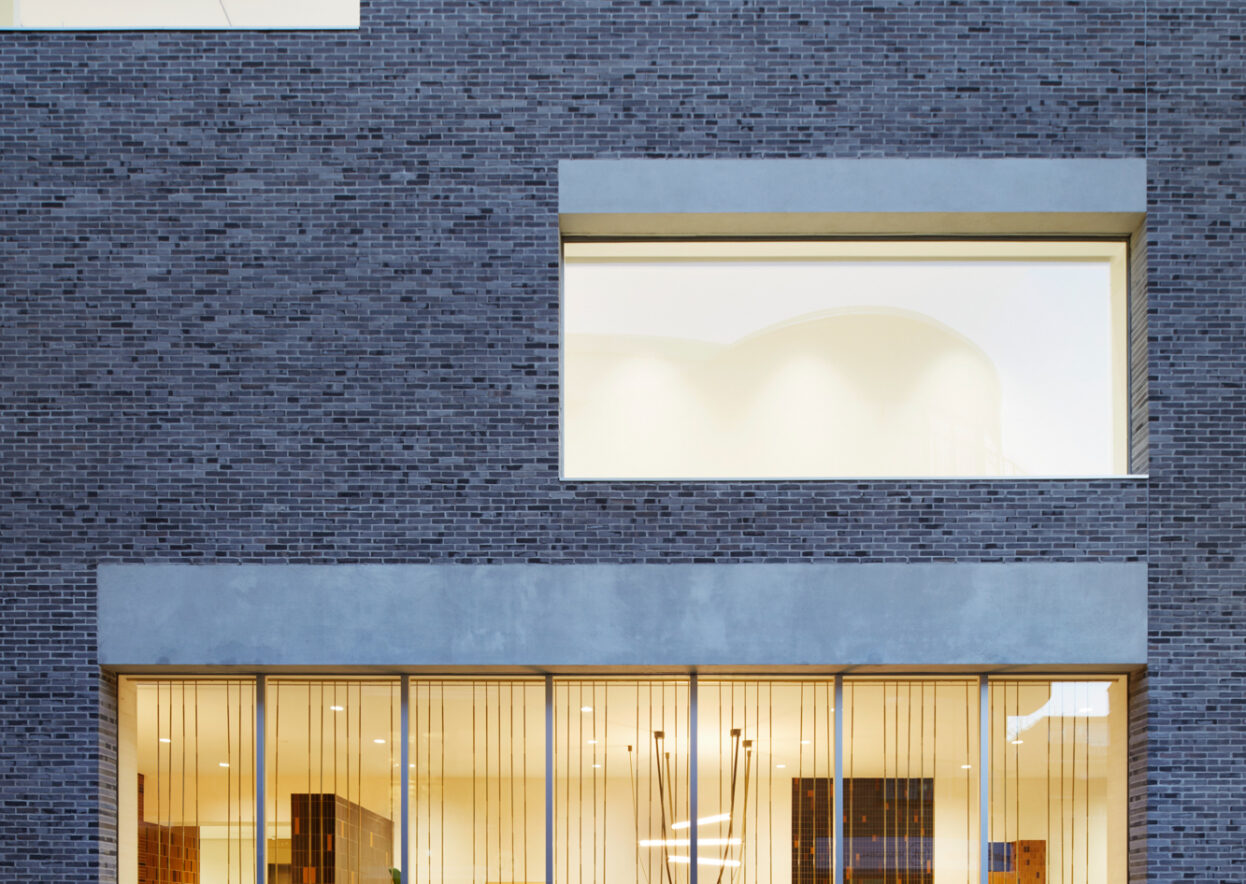 London, England | FRONT®