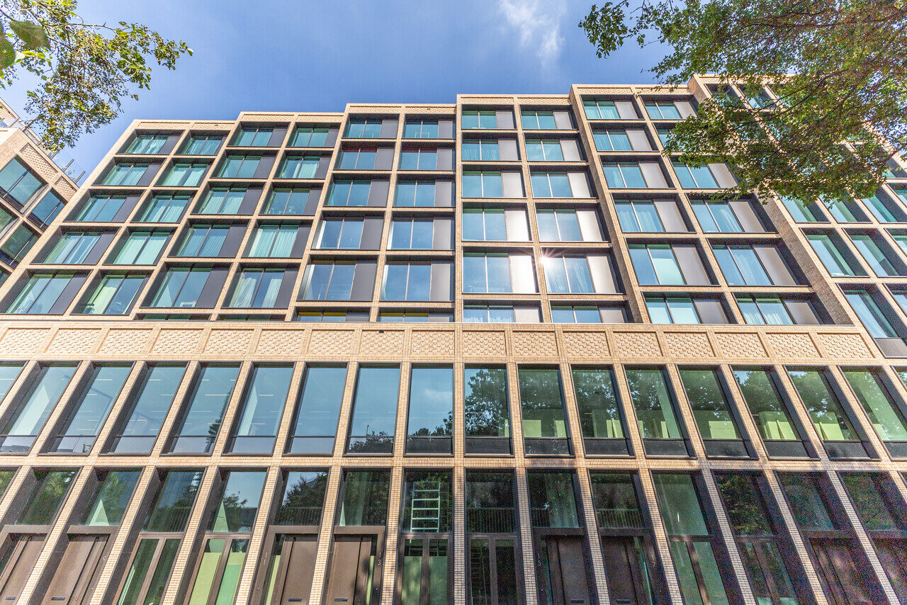 Connected Circularity at Crossover in Amsterdam