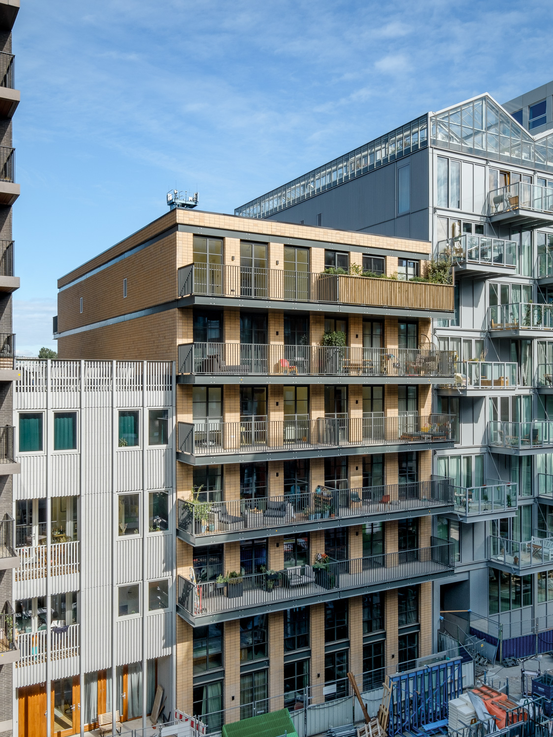 Industrial Charm & Circular Construction at Oostenburg in Amsterdam || StoneCycling