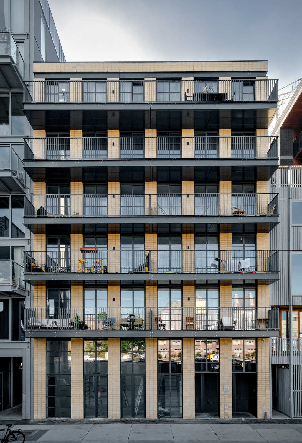 Industrial Charm & Circular Construction at Oostenburg in Amsterdam || StoneCycling