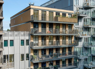 Industrial Charm & Circular Construction at Oostenburg in Amsterdam || StoneCycling