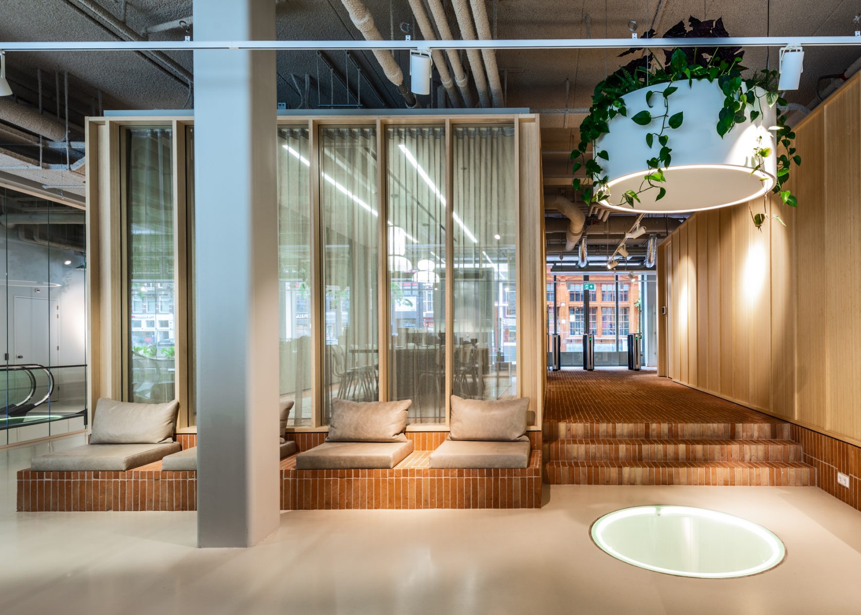 Future-Proof Office Space with Adyen in Amsterdam || StoneCycling