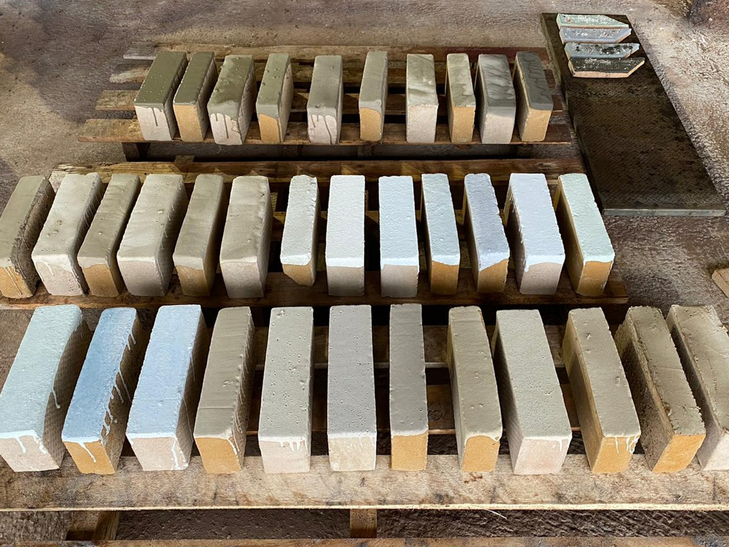 Glazed Bricks by StoneCycling & Studio Mixtura: Let Bricks Shine With New Waste-Based Glazing!