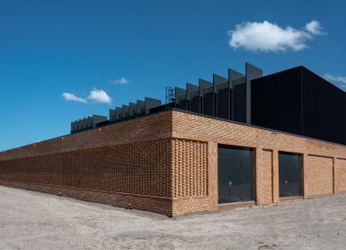 Substation in Orange Brick from Waste at Amsterdam IJburg || StoneCycling