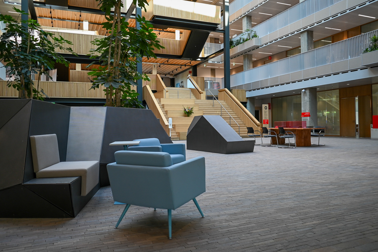 Floor of Waste from Donor Building in Helmond, The Netherlands | FRONT®