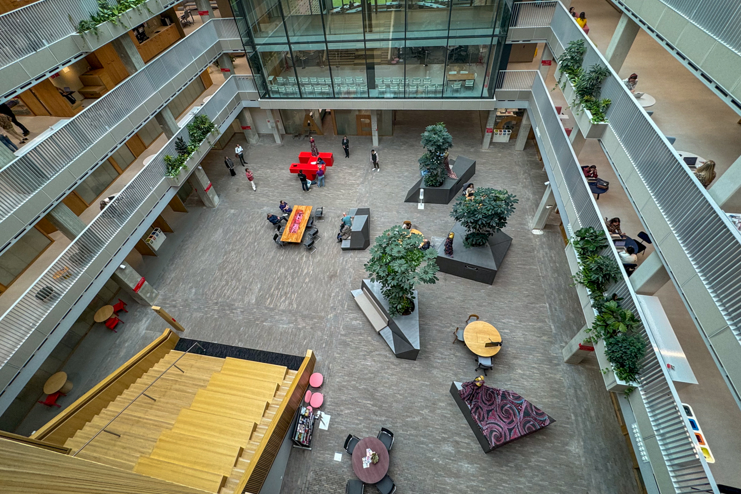 Floor of Waste from Donor Building in Helmond, The Netherlands | FRONT®
