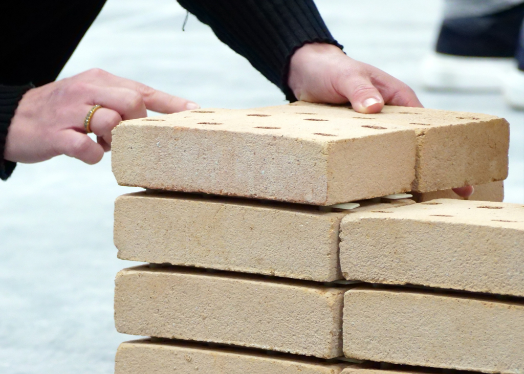 Drystack: Making Demountable Facades with StoneCycling