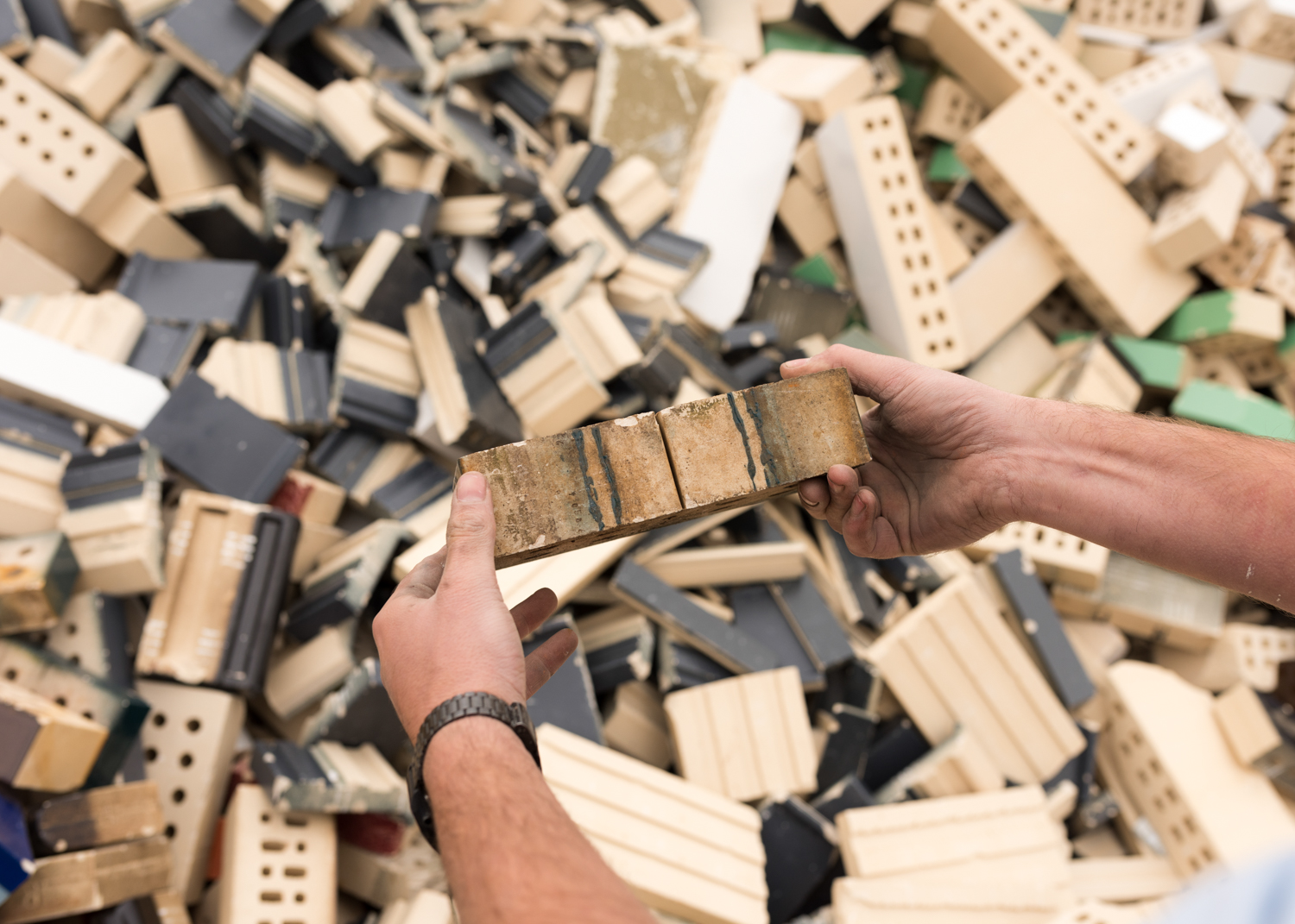 StoneCycling - How It's Made - Waste Processing - Sorting