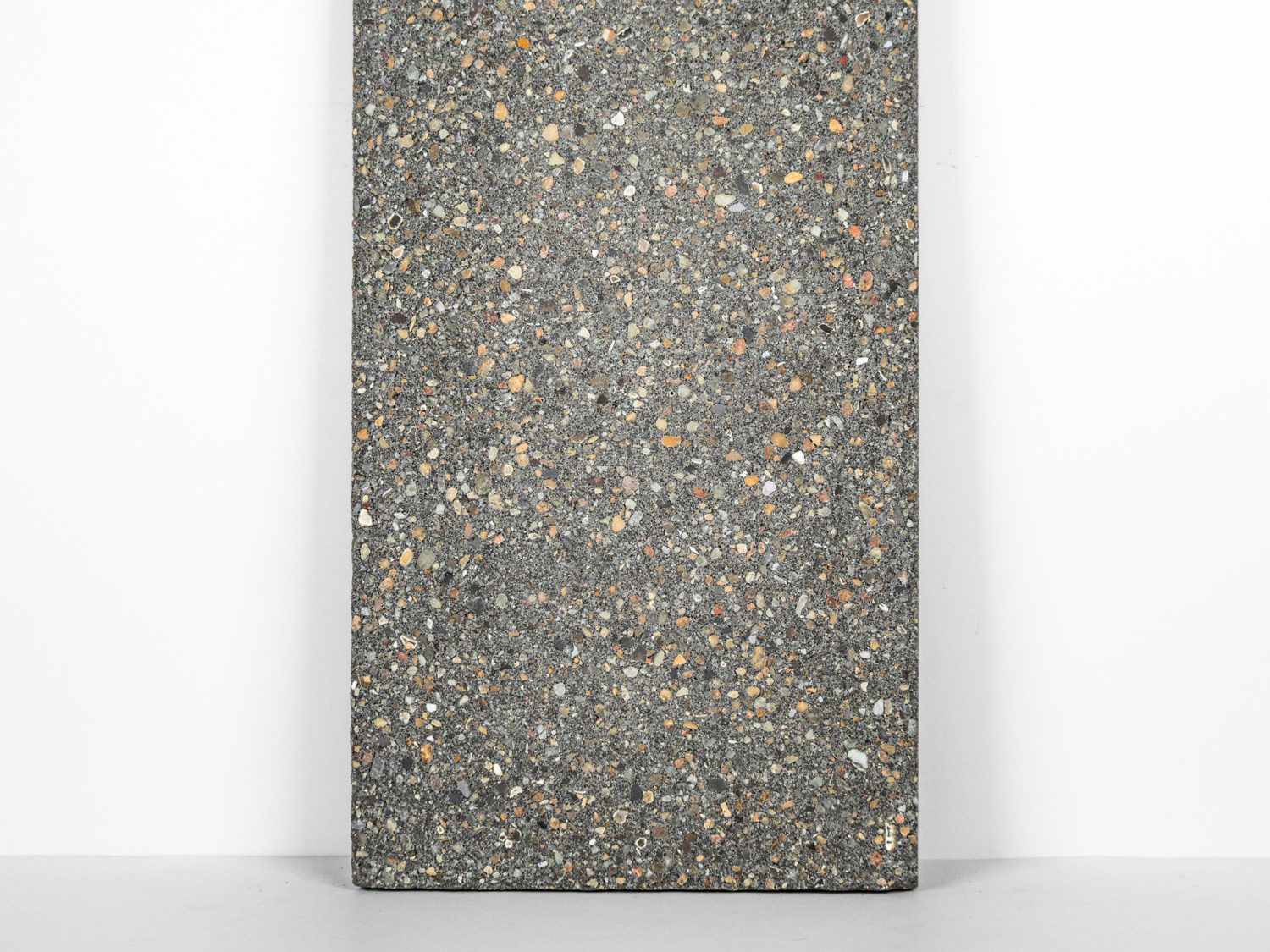 StoneCycling | BioBasedTiles® | Pepper Honed