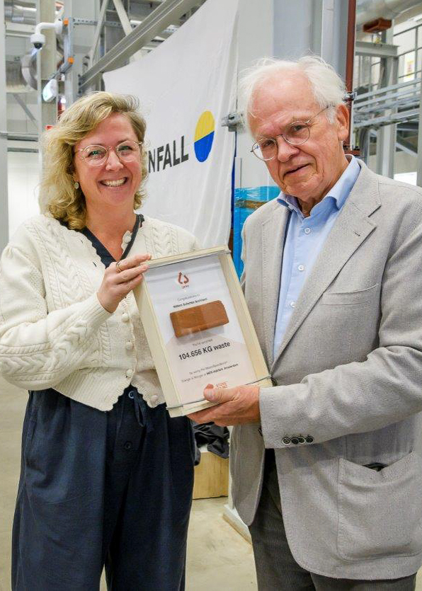 Vattenfall realizes heat transfer station and upcycles 104,656 kilos of waste with a circular facing brick