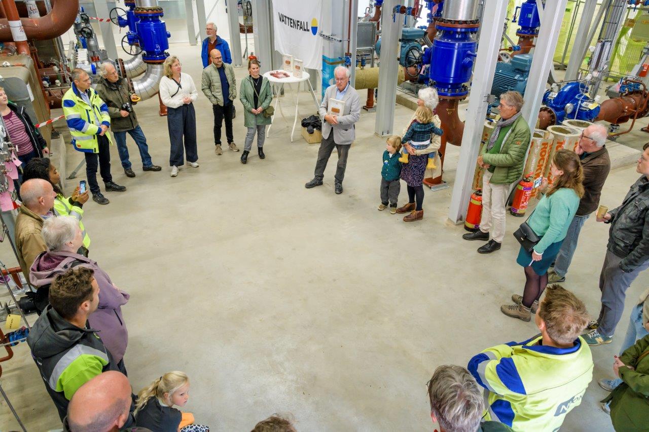 Vattenfall realizes heat transfer station and upcycles 104,656 kilos of waste with a circular facing brick