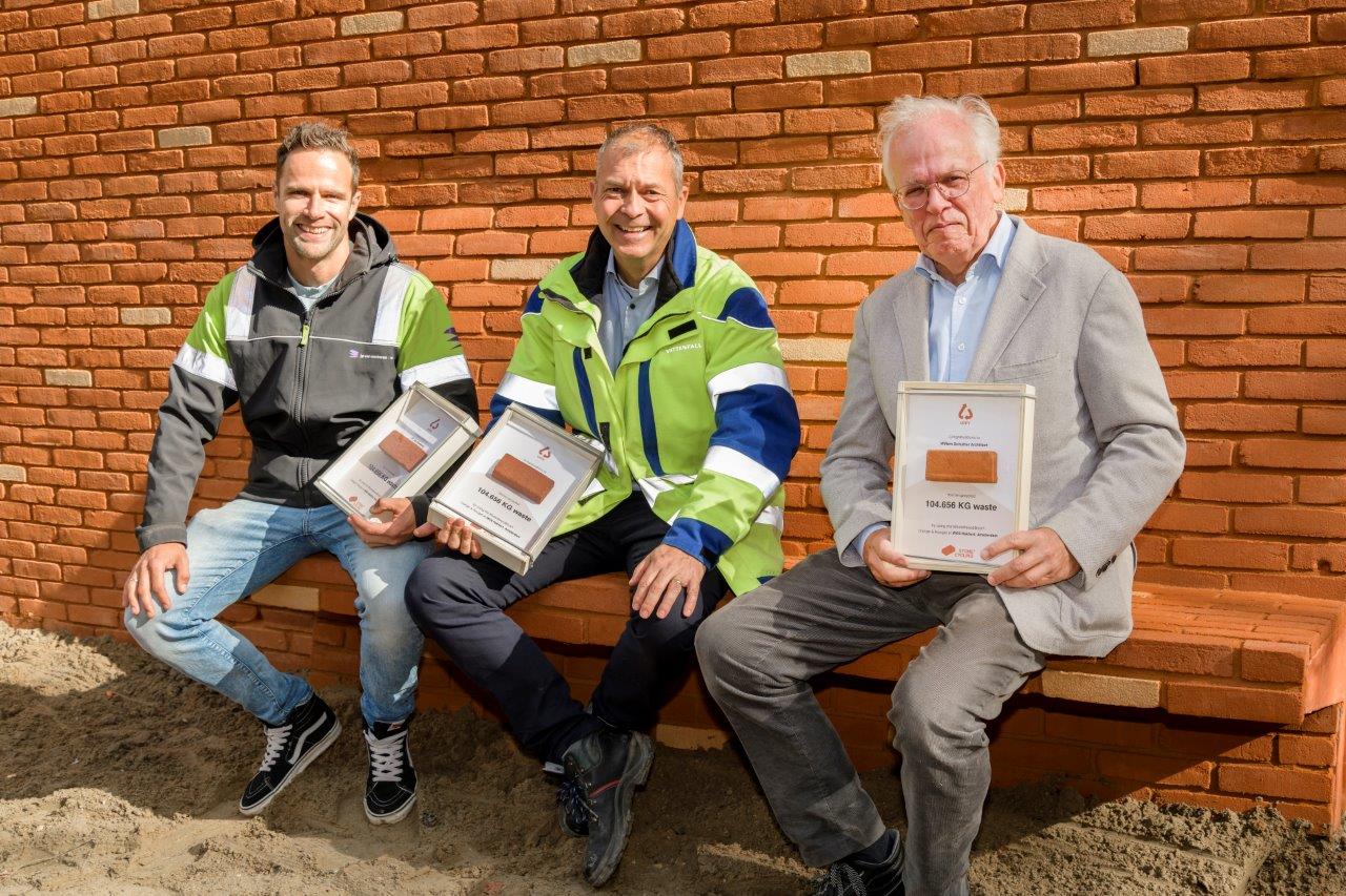 Vattenfall realizes heat transfer station and upcycles 104,656 kilos of waste with a circular facing brick