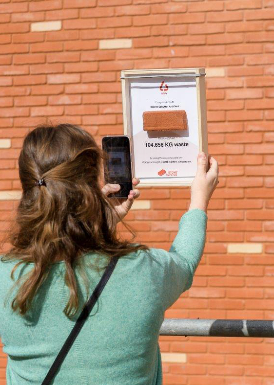 Vattenfall realizes heat transfer station and upcycles 104,656 kilos of waste with a circular facing brick