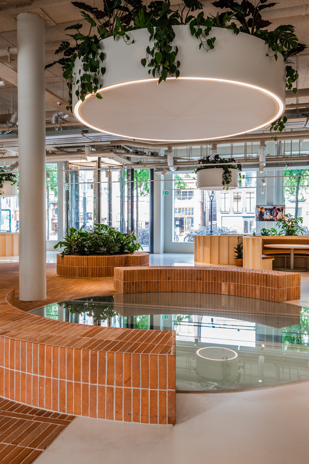 Future-Proof Office Space with Adyen in Amsterdam || StoneCycling