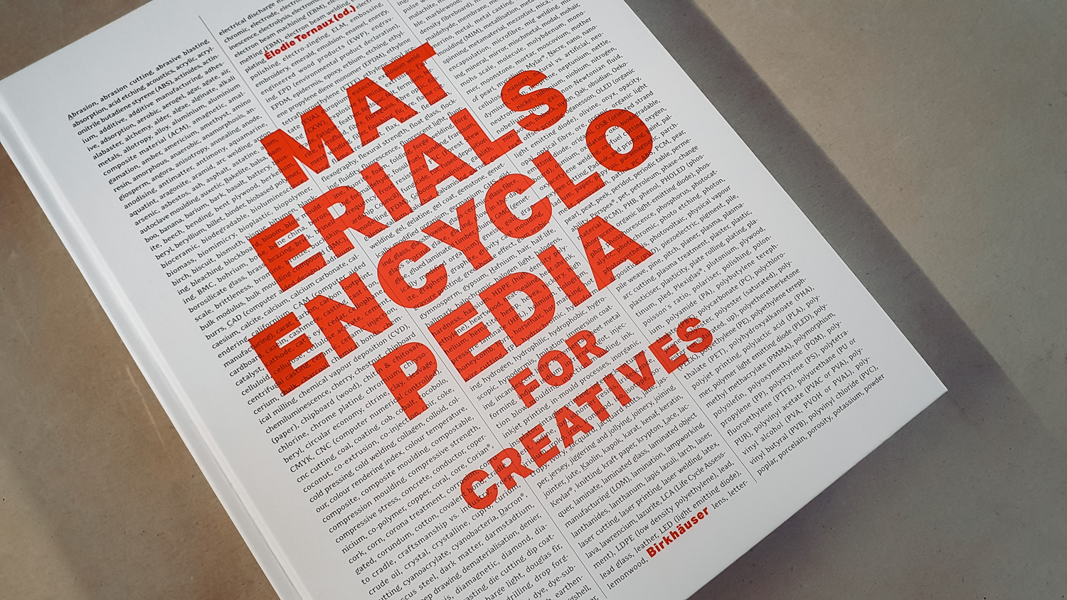 Materials Encyclopedia for Creatives - Birkhäuser
