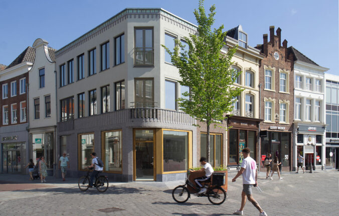 Traditional, Sustainable New Construction at Den Bosch Market, The Netherlands || StoneCycling