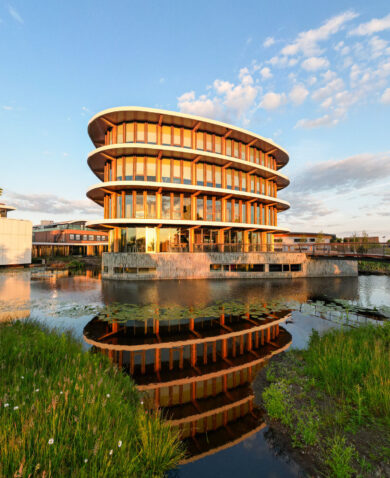 Sustainable Office: Parel in de Polder, The Netherlands | FRONT Materials
