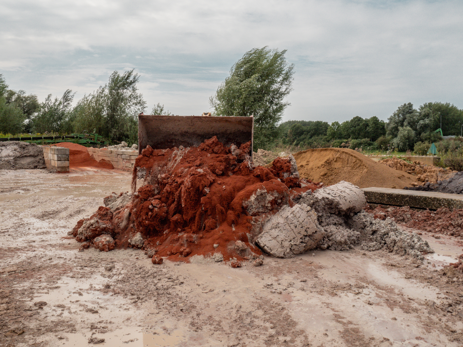 Epperstone, UK || FRONT Materials