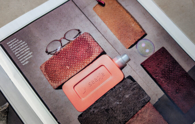 fd. Persoonlijk Magazine - Waste Based Bricks