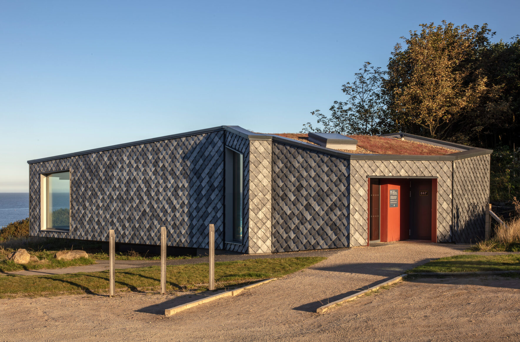Pretty Plastic Panels at Whitburn Coastal Conservation Centre, UK || FRONT Materials