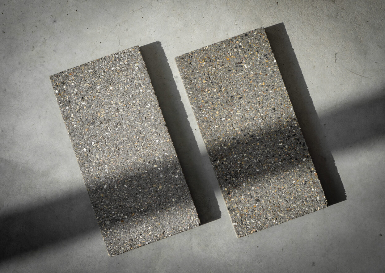 Mimmik Tile - Pepper - FRONT Materials