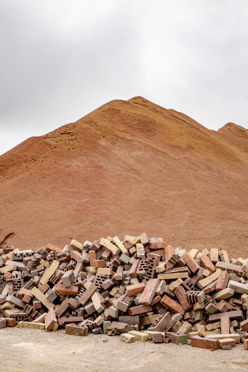 Circular Building - FRONT Materials