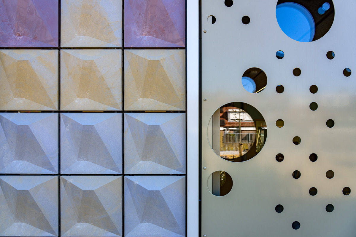 Second High Pretty Plastic Panel Facade at School in Alphen aan de Rijn, the Netherlands