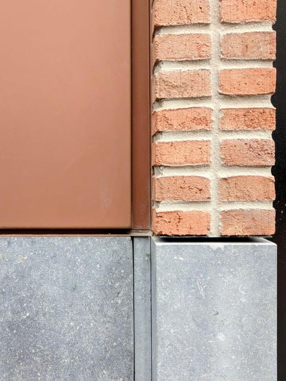 Sustainable Brick Slip Facade For Landmark Retail Renovation in Amstelveen, the Netherlands | FRONT Materials