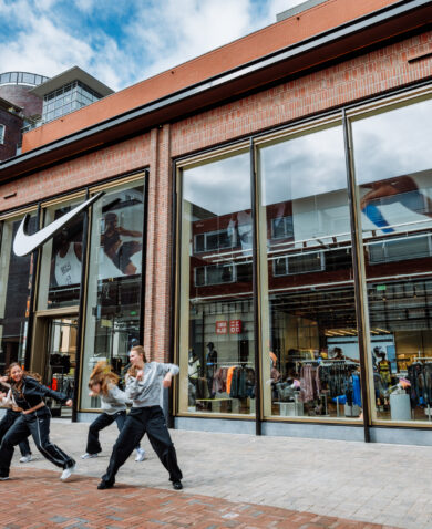 Sustainable Brick Slip Facade For Landmark Retail Renovation in Amstelveen, the Netherlands | FRONT Materials